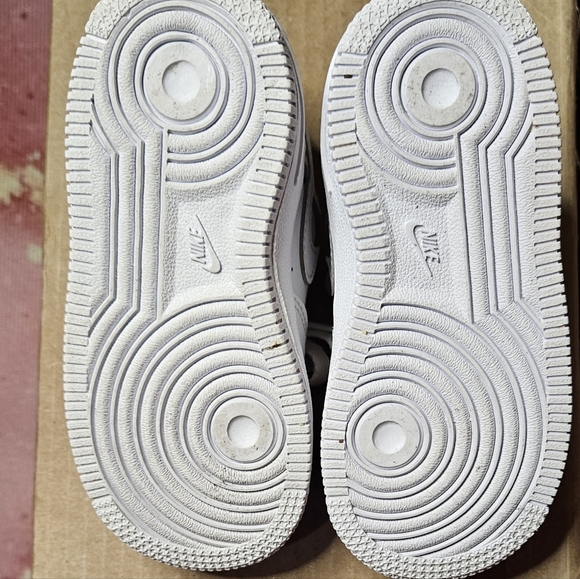 Nike Airforce Ones (toddler)(NWOT) - Picture 5 of 9